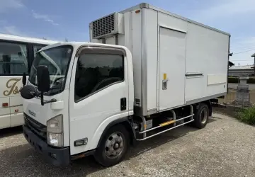 Used Isuzu Elf