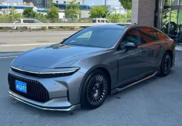 Used Toyota CROWN